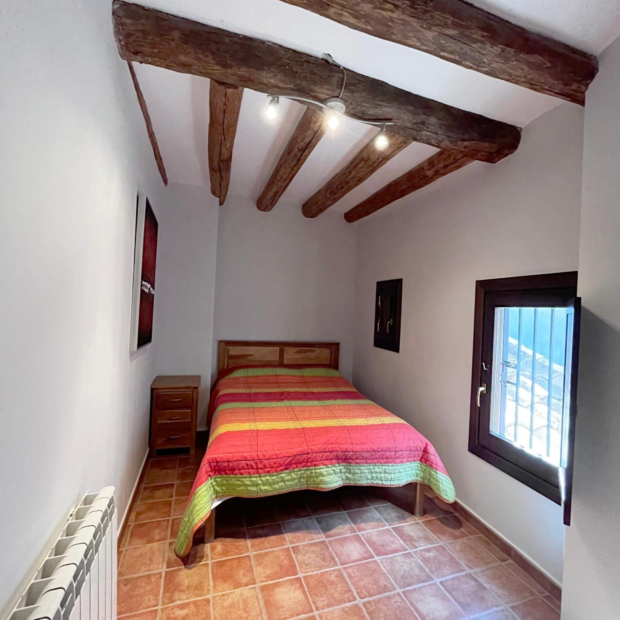 Apartamentos Angelus Plaza Mayor De Graus Exterior foto